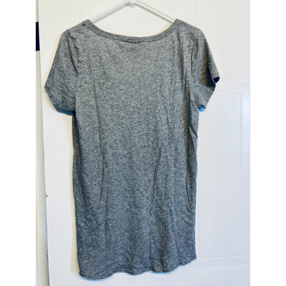 Pink Victoria's Secret T-Shirt Womens XS Grey Glitter Logo Scoop Neck Tee - Picture 2 of 6